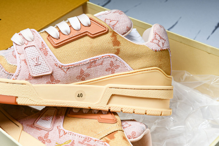 LV Trainer Sneaker