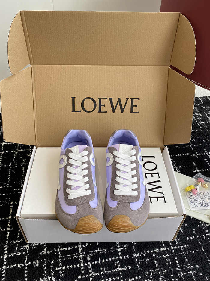Loe*we Ballet Runner