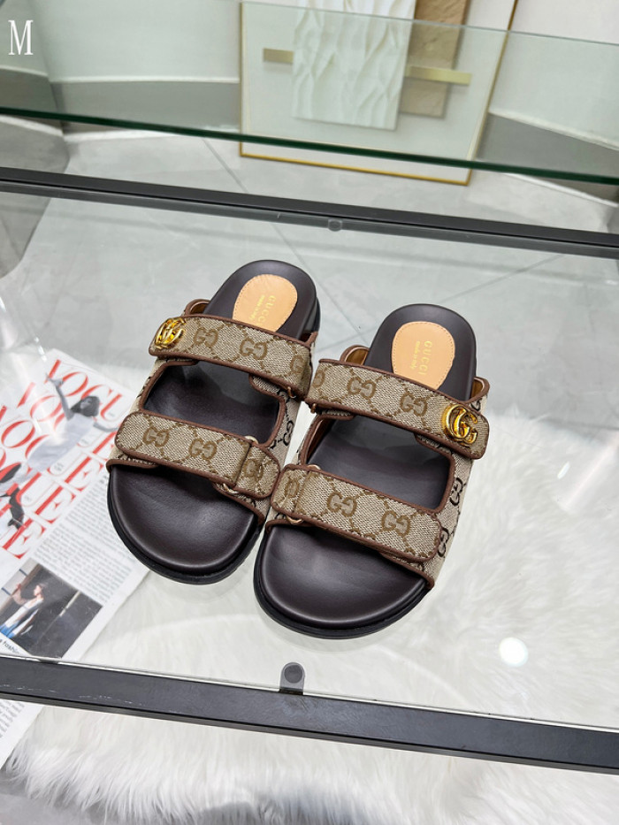 GUCC SANDALS
