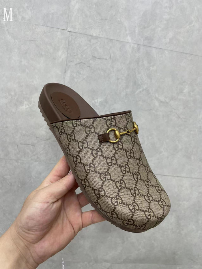 GUCC SANDALS