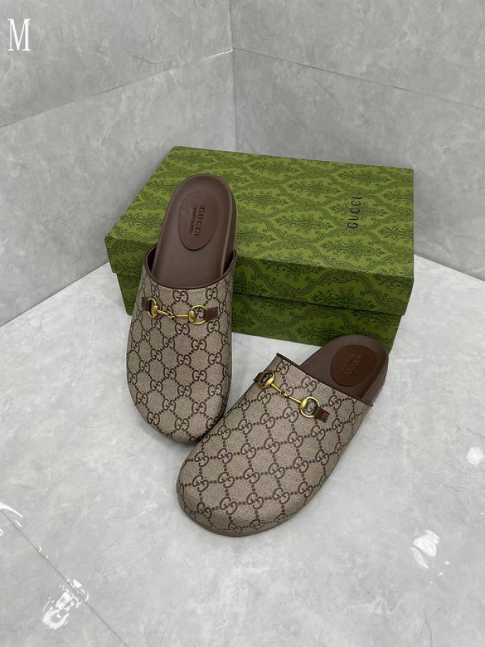 GUCC SANDALS