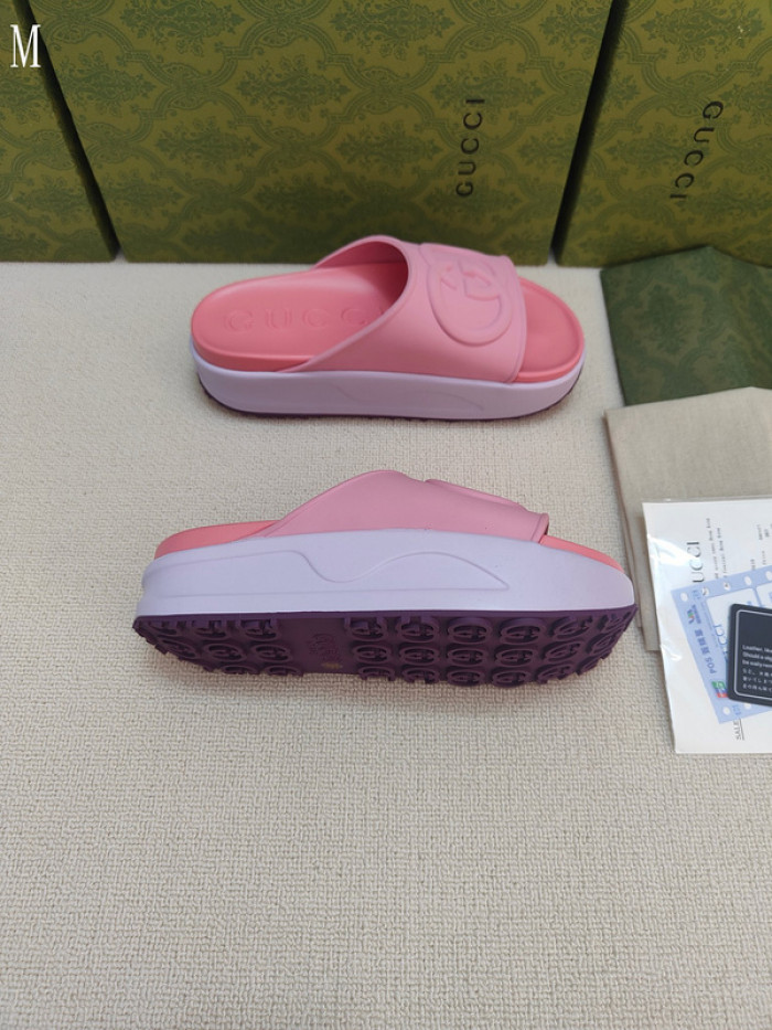GUCC SANDALS