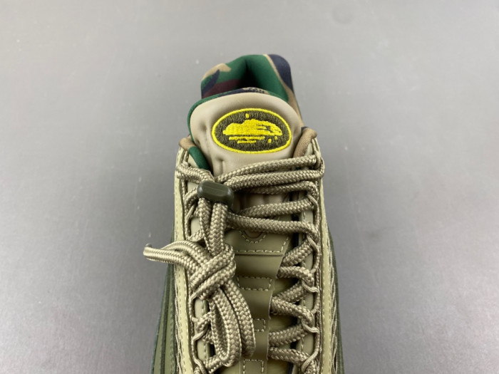 Nike Air Max 95 SP FB2709-300