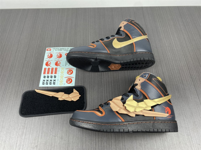 nike dunk sb high rx-0 unicorn gundam 02 banshee dh7717-400