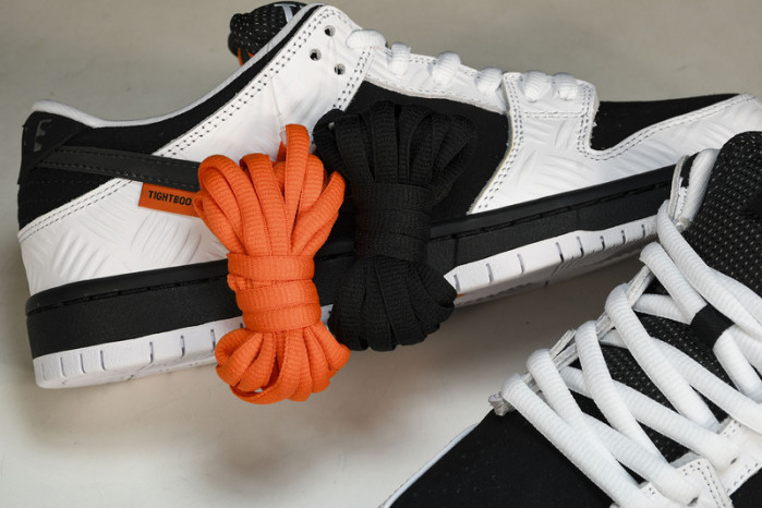 nike sb dunk low x tightbooth fd2629-100