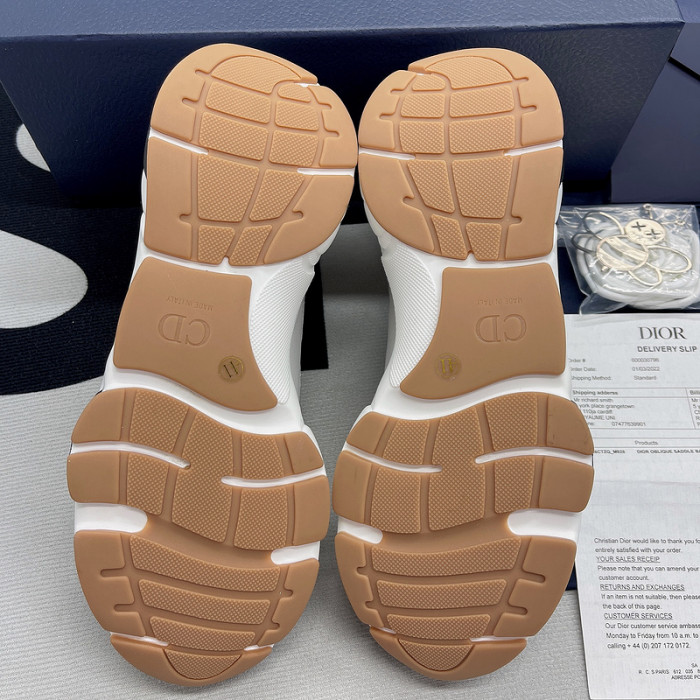 D*or b22 sneakers