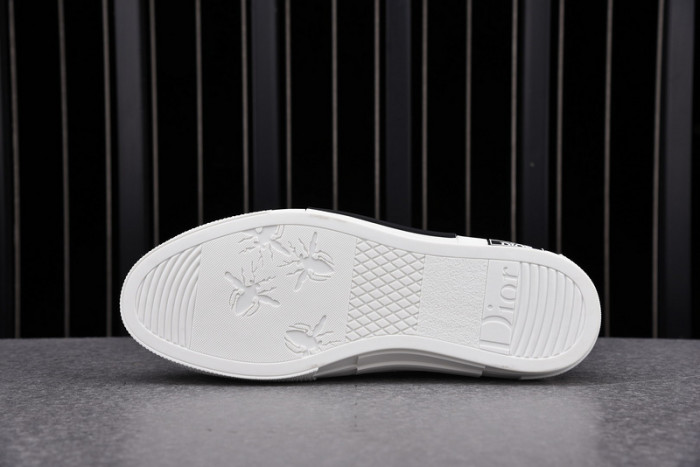 D*or b23 oblique high top sneaker