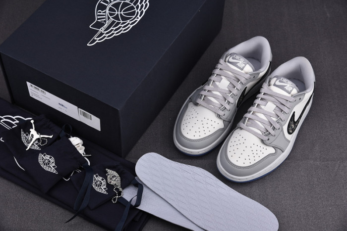 air jordan 1 low x D*or 553668-998